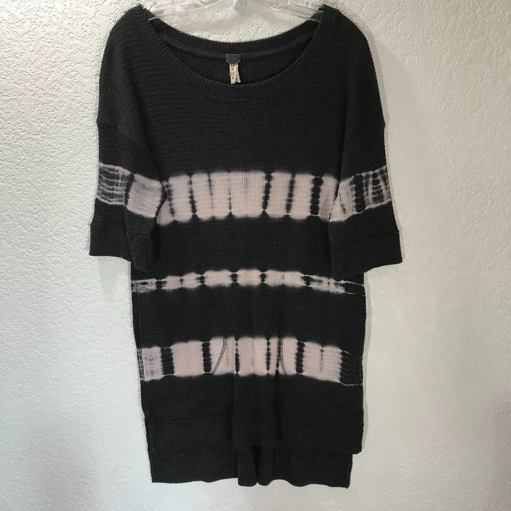 🌷We The Free Thermal Shirt